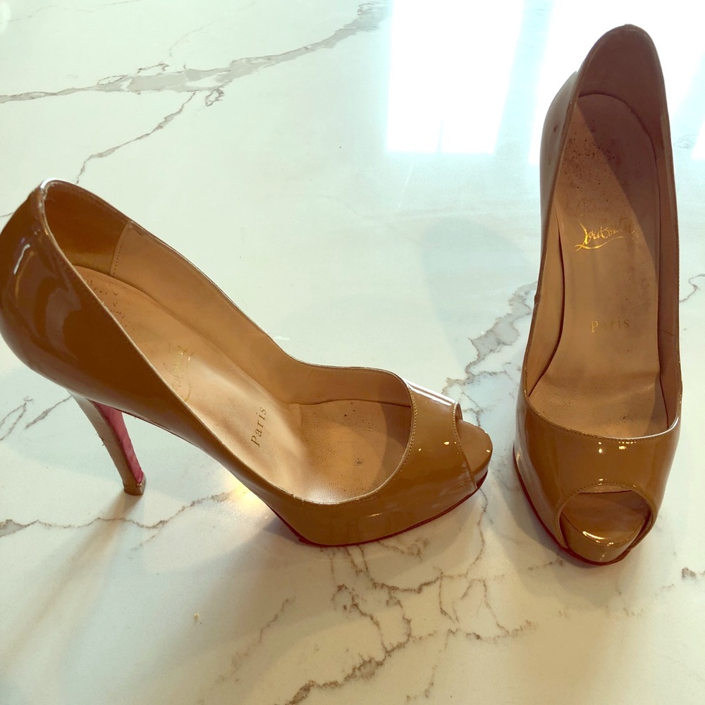 Christian Louboutin - Prive Open Toe Pump